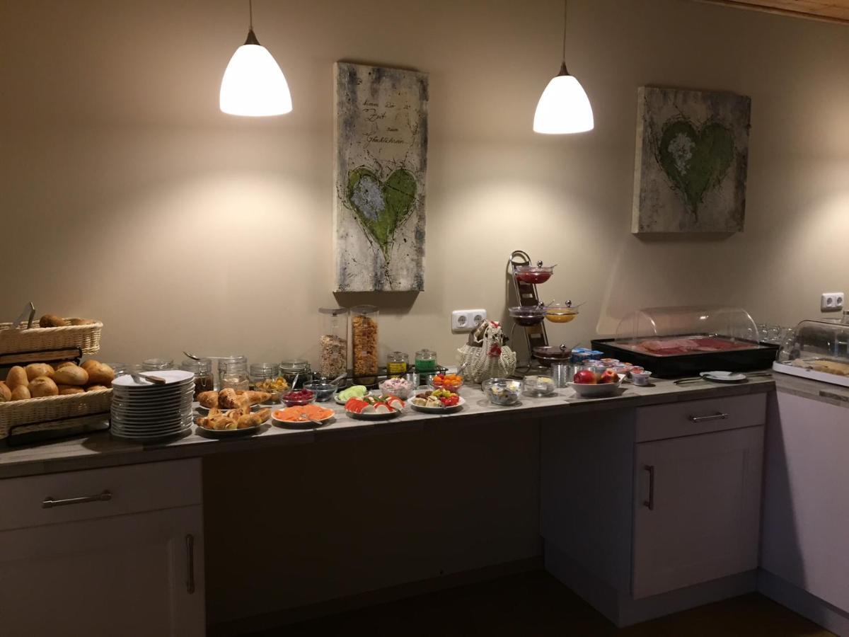 Pension Sonneneck ツヴィーゼル 部屋 写真